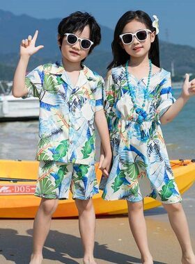 海边穿搭男童女童亲子装儿童海南岛服套装多巴胺三亚泰国沙滩度假