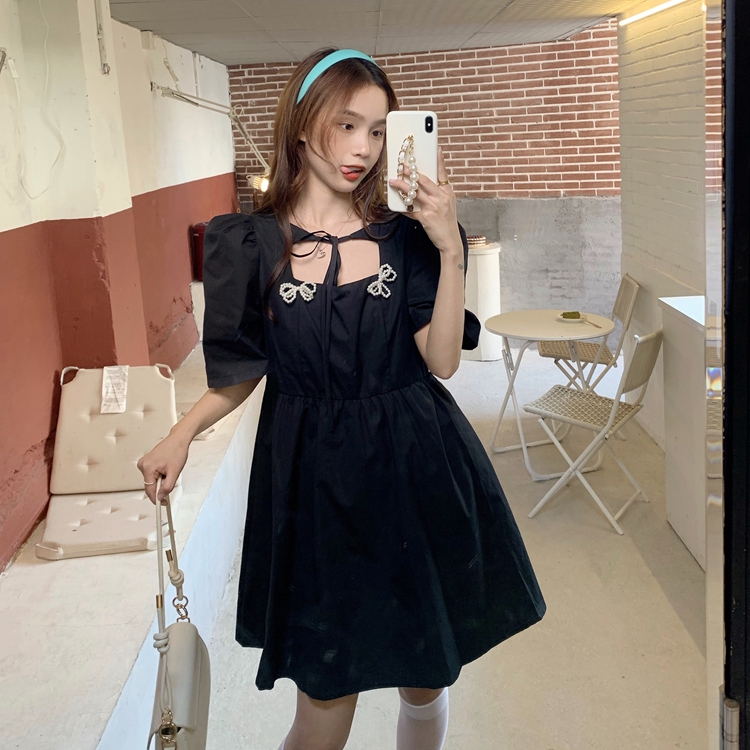 Real price new style niche design pearl square neck bubble sleeve dress