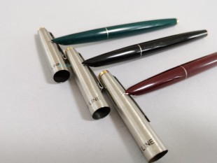 暗尖 三色可选 经典 式 成人学生练字 款 英雄329特细钢套钢笔