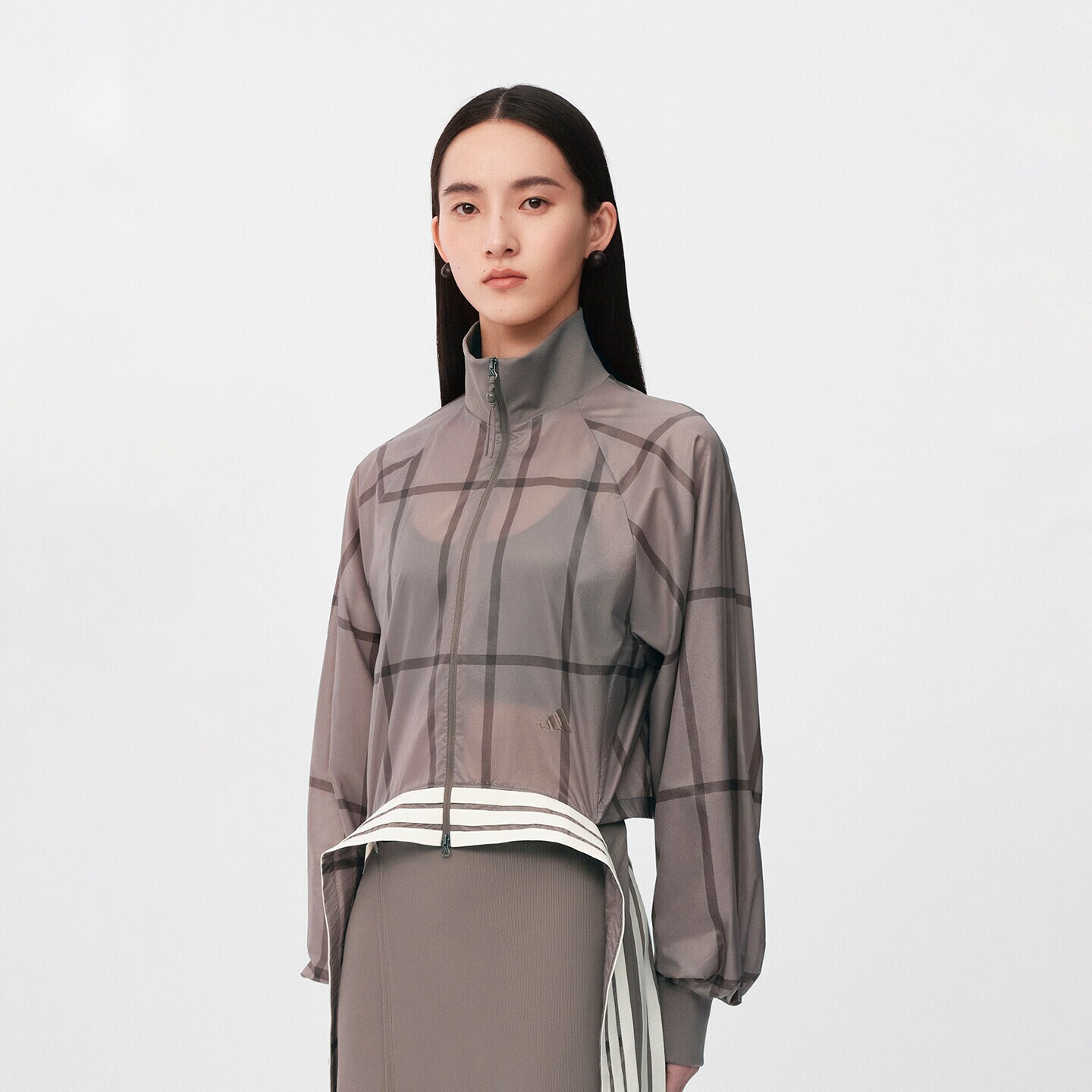 阿迪达斯运动休闲女子柔自贵系列短款运动休闲夹克外套KX4645