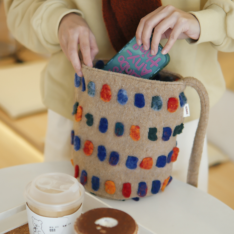 sobag冬天毛茸茸斜挎水桶布包