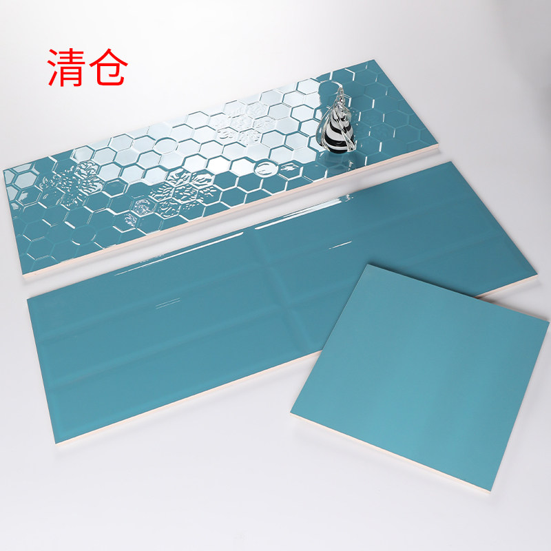 马卡龙3d凹凸纯孔雀宝浅深蓝色300x800卫生间厕所厨房墙面砖瓷砖