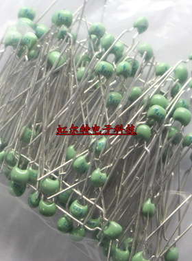 独石电容CT4 472 63V CT4-0805-2F4-63V-4700P-M 绿色 长脚100只
