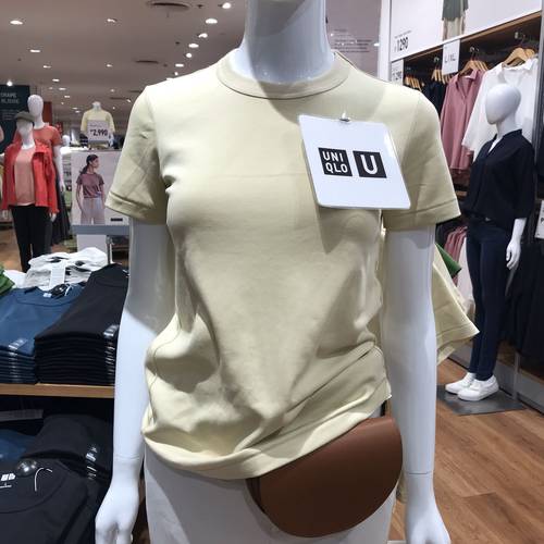 474404优衣库U系列纯棉T