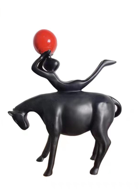 简约现代新中式牧马人摆件雕塑家居软装饰品人马卡通动物树脂摆设