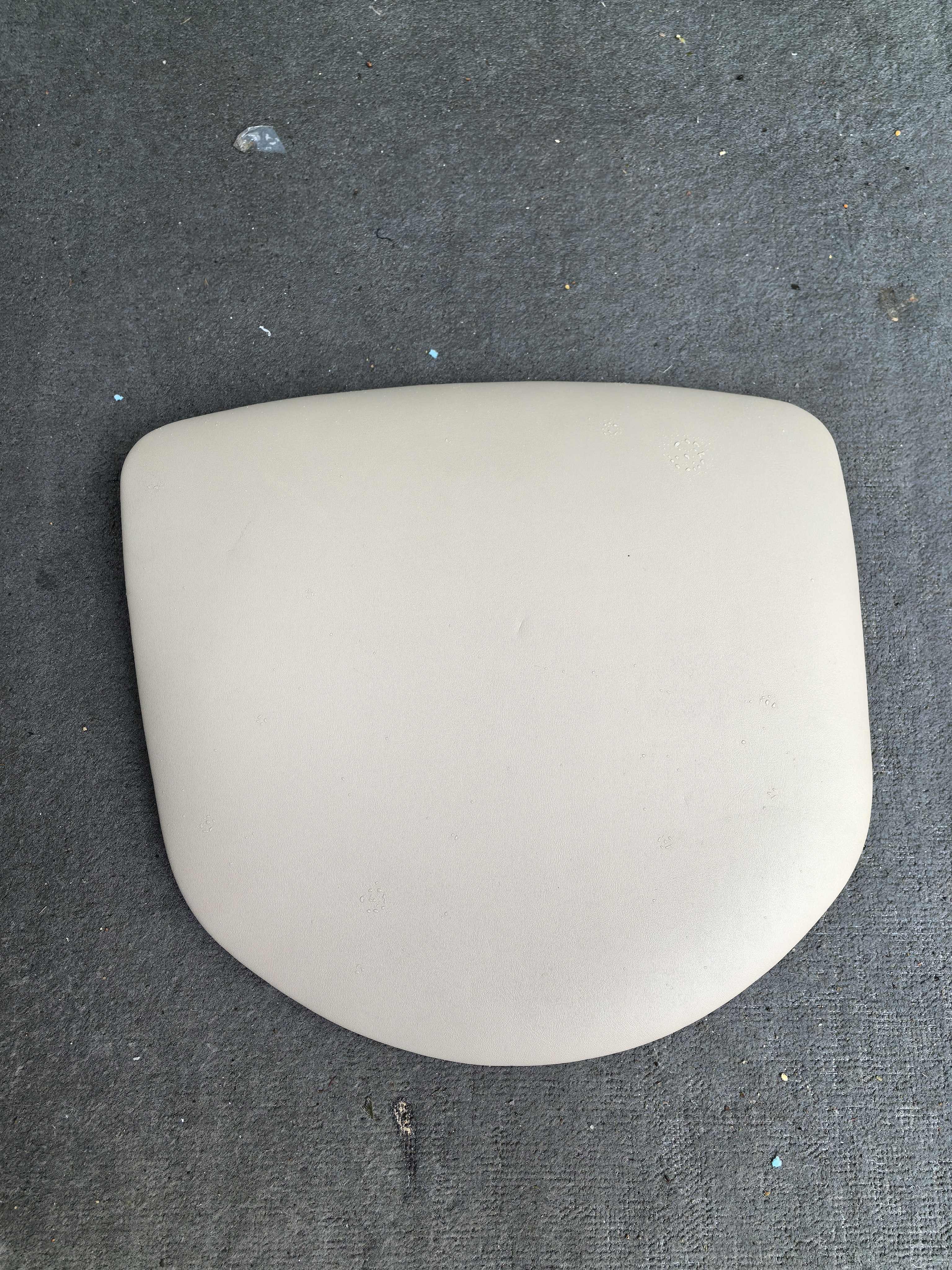 椅子软包坐垫配件定做，配件产品定、制孔距、颜色均不能退款退货