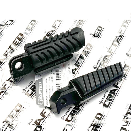 23款春风250sr脚踏板左右前后