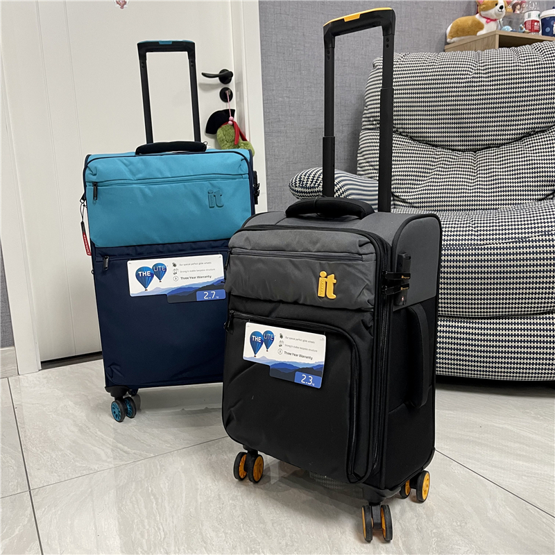 出口超轻luggage it行李箱20寸帆布登机箱万向轮超大28密码托运箱-封面