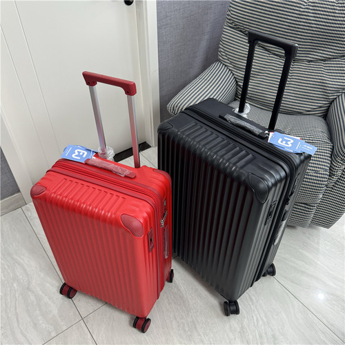 精品可扩展纯PC刹车万向轮行李箱