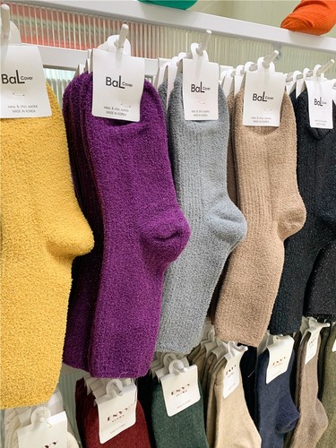 东大门韩国加厚保暖亮丝中筒女袜