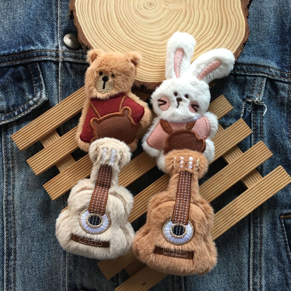 新款森系卡通布艺公仔小熊别针毛绒衣服胸针包包可爱配饰装饰配件