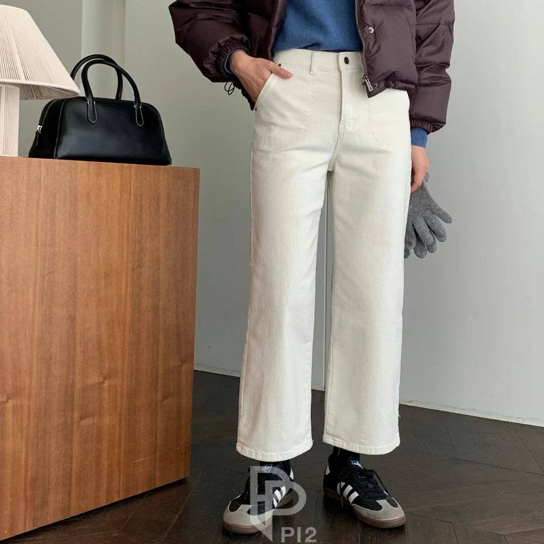 现韩国东大门冬加绒Pi2松紧高腰白色显瘦小阔腿九分直筒牛仔裤645