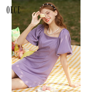 Oece夏装新款女装 葡萄紫法式甜心复古方领泡泡袖高腰连衣裙