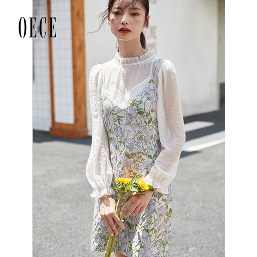Oece春装女装度假女孩法式甜美复古碎花吊带连衣裙