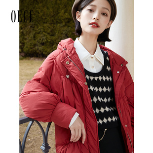 Oece红色羽绒服冬新款女连帽宽松羽绒衣短款外套