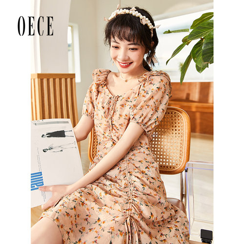 Oece夏装新款女清新法式复古方领系带碎花裙子连衣裙