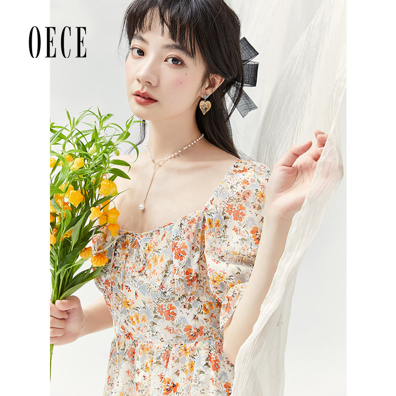 Oece甜美小碎花裙子夏装新款女装法式方领显瘦气质短袖连衣裙