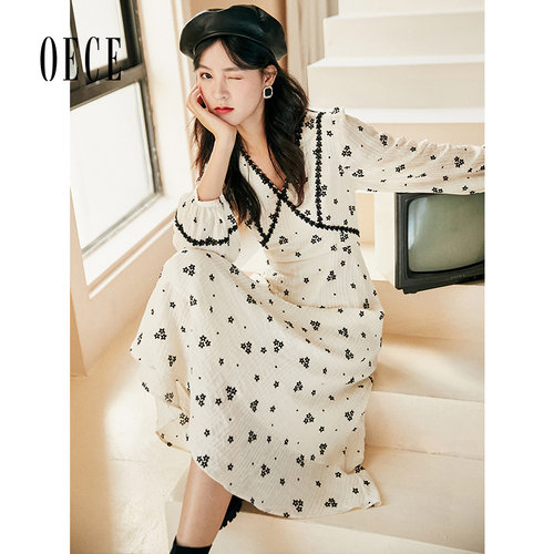 碎花连衣裙气质淑女oece
