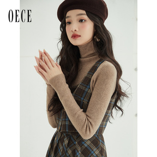 Oece复古设计感格纹两件套秋冬季新款女装气质吊带裙子套装女