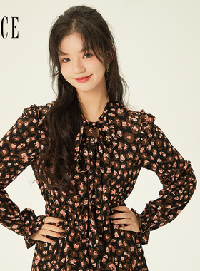 Oece复古碎花裙子秋冬季新款女装气质长袖连衣裙子