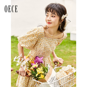 Oece复古碎花裙新款春夏女装温柔系连衣裙春季女裙气质裙子
