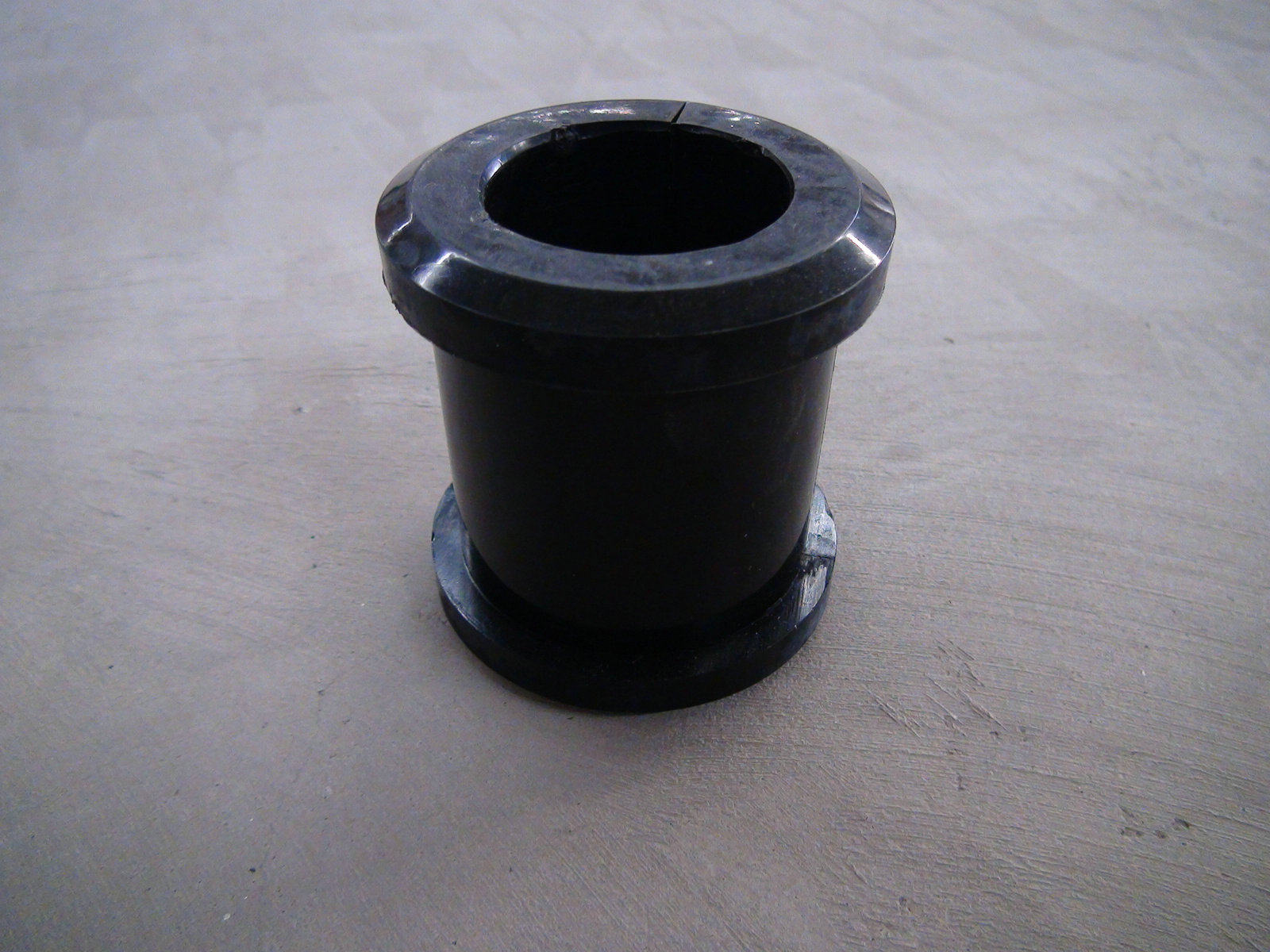 联合卡车 联合重卡 配件 前 后 稳定杆 平衡杆 橡胶衬套 胶套