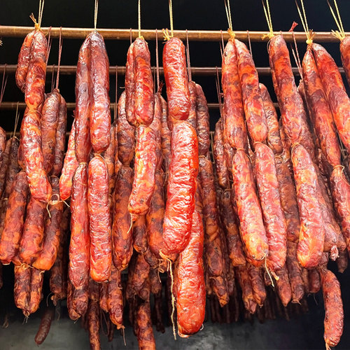 四川湖南贵州腊肠香肠老腊肉腊味