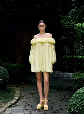 越十年越南小众ran新款清新可爱少女风一字肩花苞连衣裙