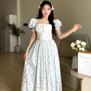 越十年越南小众Bel新款 连衣裙 甜美可爱碎花方领泡泡袖