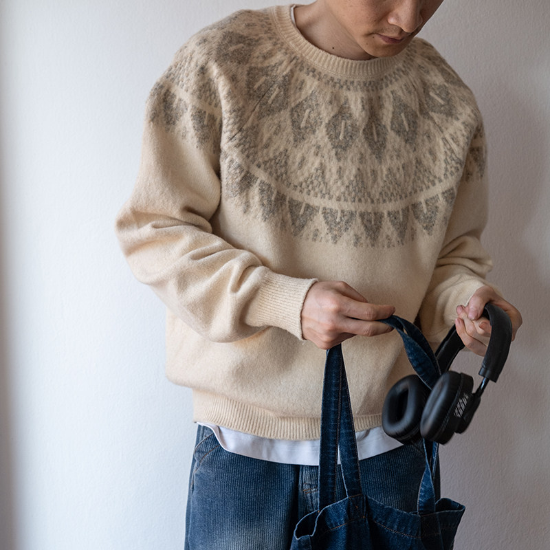 几立羊毛混纺圆领毛衣