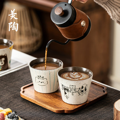景德镇手绘釉下彩紫黑陶猪口杯
