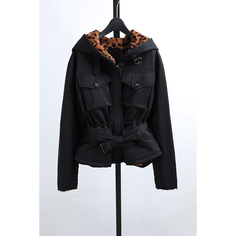 韩国品牌女装连帽绒绒保暖短外套