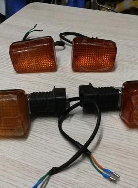 摩托车配件方灯幼兽弯梁幼兽c70专用前后转向灯，车灯类型转向灯