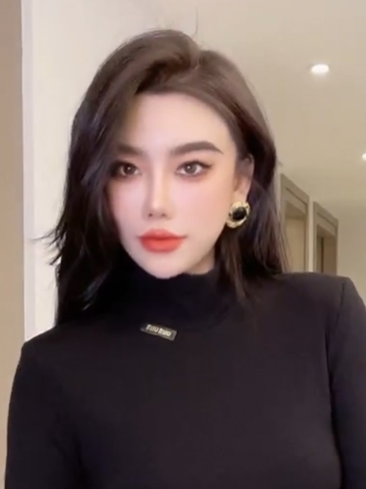 网红款夸张黑色金属耳钉女复古耳