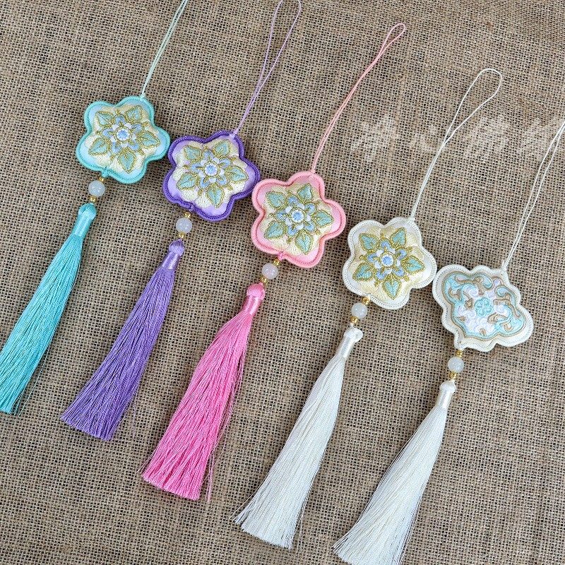 古风花边双面刺绣香囊新中式流苏国风汉服配饰汽车包包随身挂件,居家日用,香包/香囊,淘宝优惠券,粉丝福利购,淘宝优惠卷