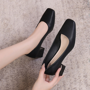 气质单鞋 法式 女 方头浅口中跟方跟通勤职业OL工作鞋 2026春夏新款