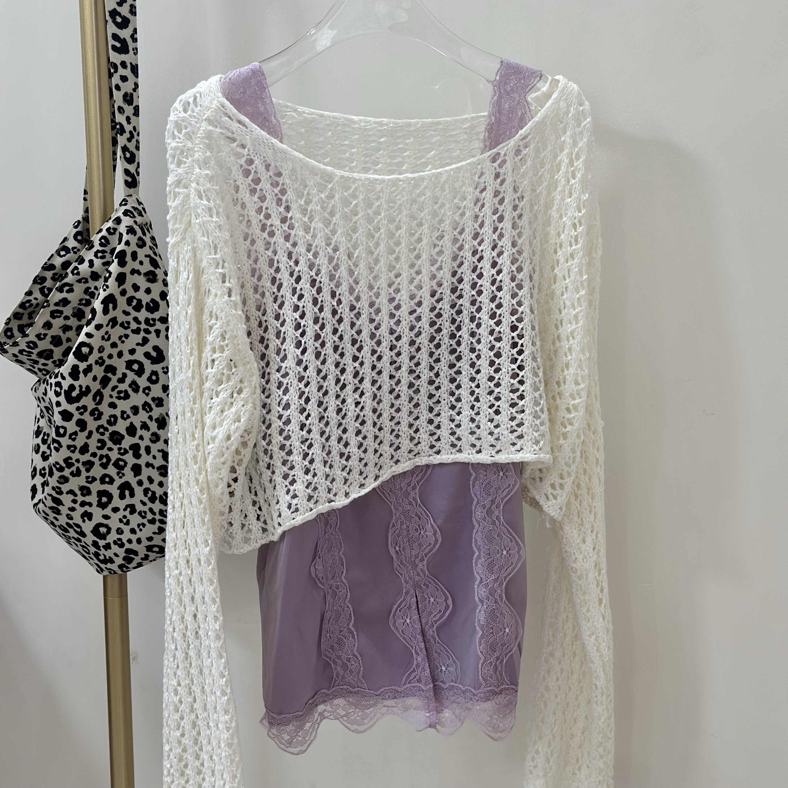 针织罩衫~韩国镂空大圆领显瘦宽松透视短款套头上衣女度假风现货