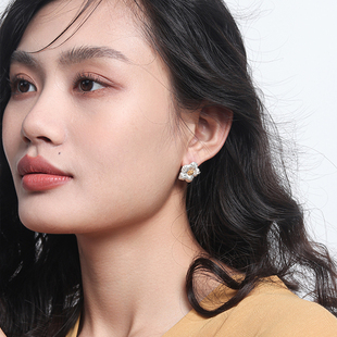 女人味 Moment 清新小调 雏菊花朵耳环耳钉耳饰气质2025新款 爆款