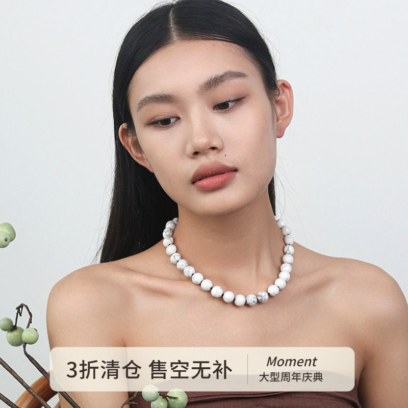 Moment 法式浪漫~天然白松石串珠项链颈链配饰毛衣链饰品夸张小众