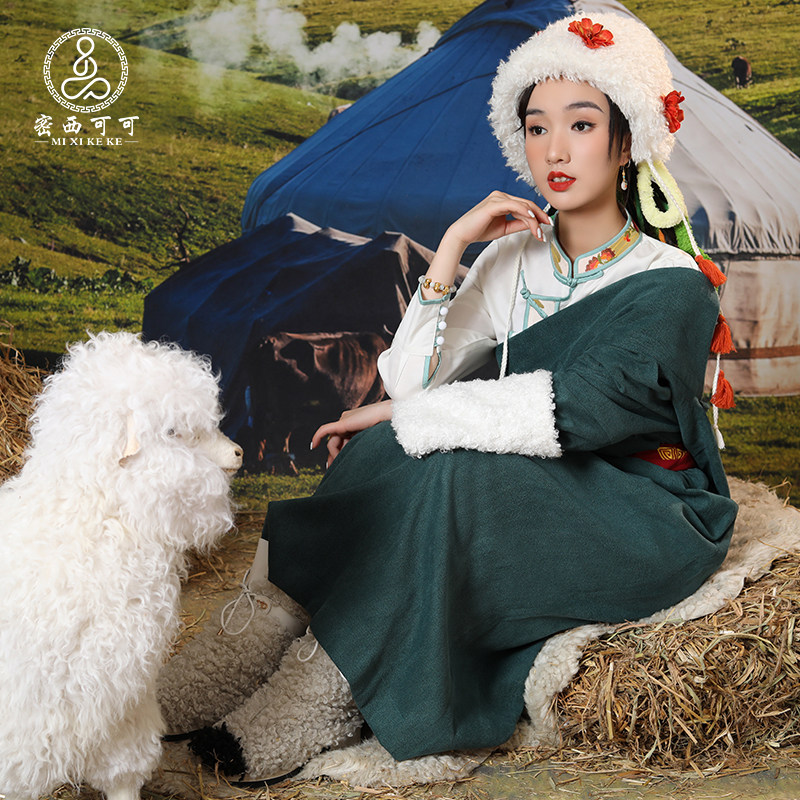 密西可可旅拍网红藏袍套装