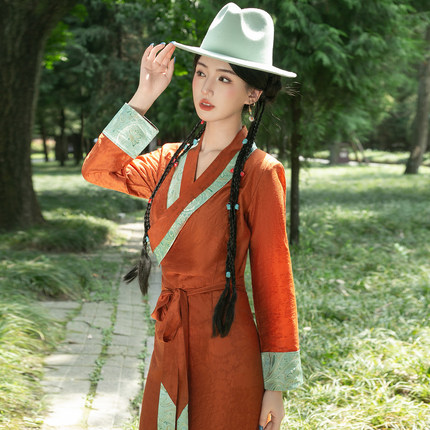 藏装女2025夏季新款西藏服藏装服装民族风博拉暗花藏式旅拍藏服