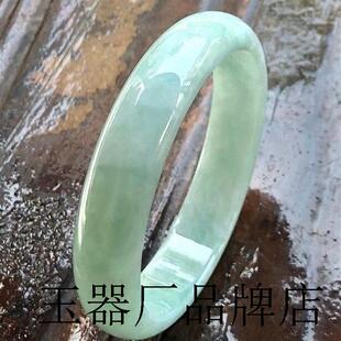 豆种翡翠色帝王绿贵妃手镯少女款危地马拉老坑浅绿飘花正圈玉镯子