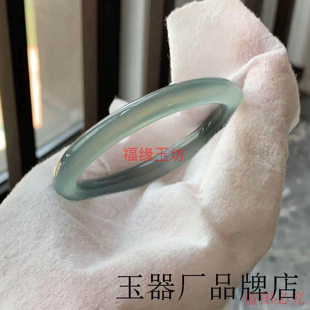 精品缅甸老坑翡翠色高冰种油青色圆条玛瑙美人镯浅色薄荷绿玉镯子