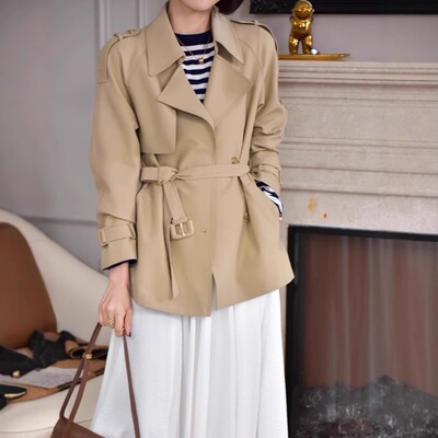 高级感挺刮有型短款风衣外套