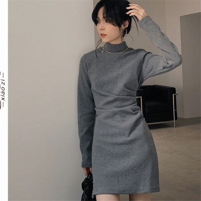 时尚2025女装新款打底内搭大衣短款加绒秋冬款搭配裙子连衣裙包臀