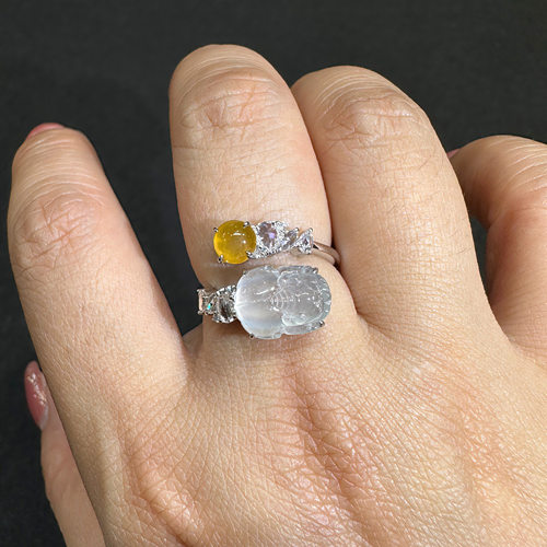 缅甸A货高冰种白冰翡翠貔貅戒指18k金镶钻石冰种黄翡蛋面女戒女款