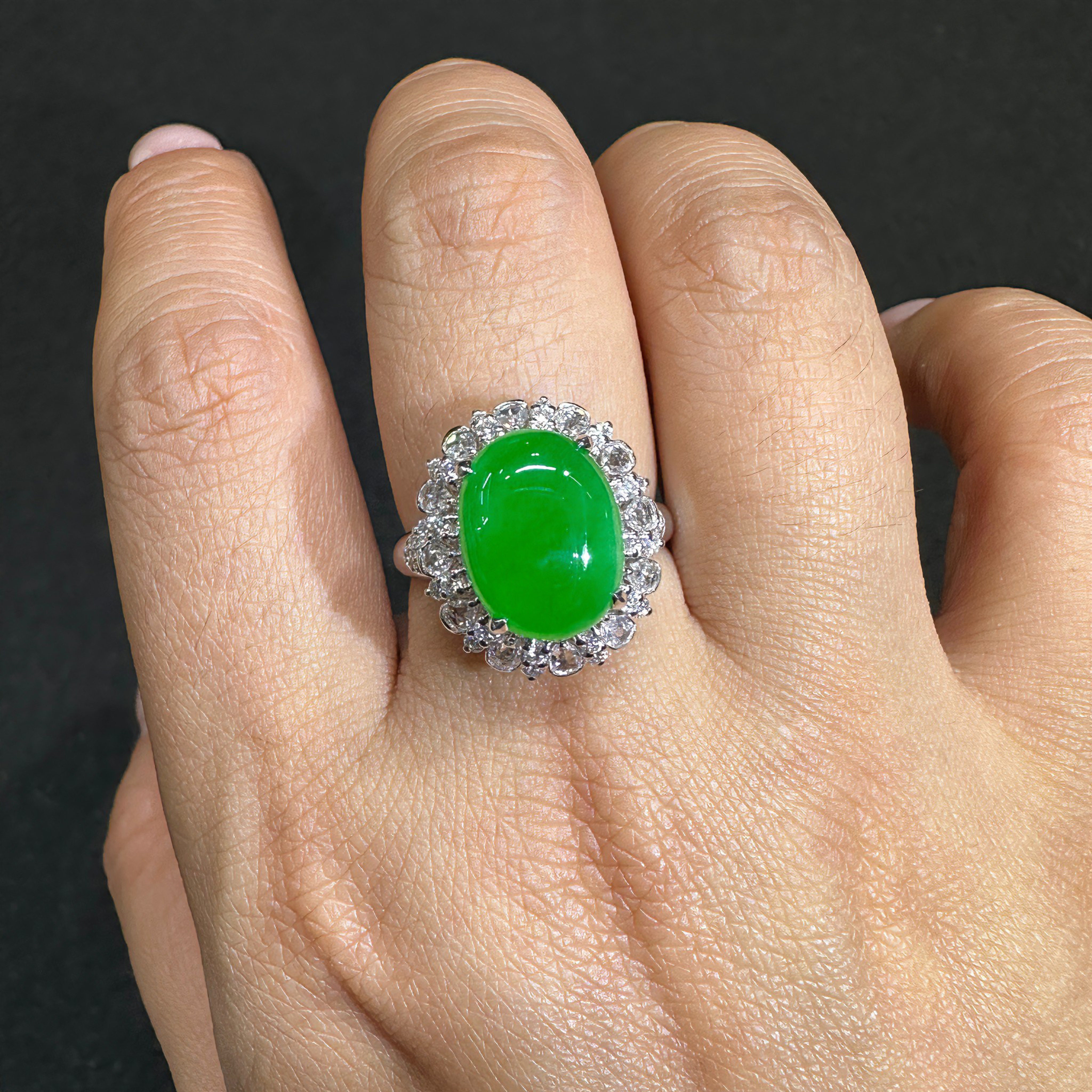 缅甸A货冰种正阳绿翡翠蛋面戒指18k金镶钻石满绿翡翠蛋面戒指女款,珠宝/钻石/翡翠,戒指/指环,淘宝优惠券,粉丝福利购,淘宝优惠卷