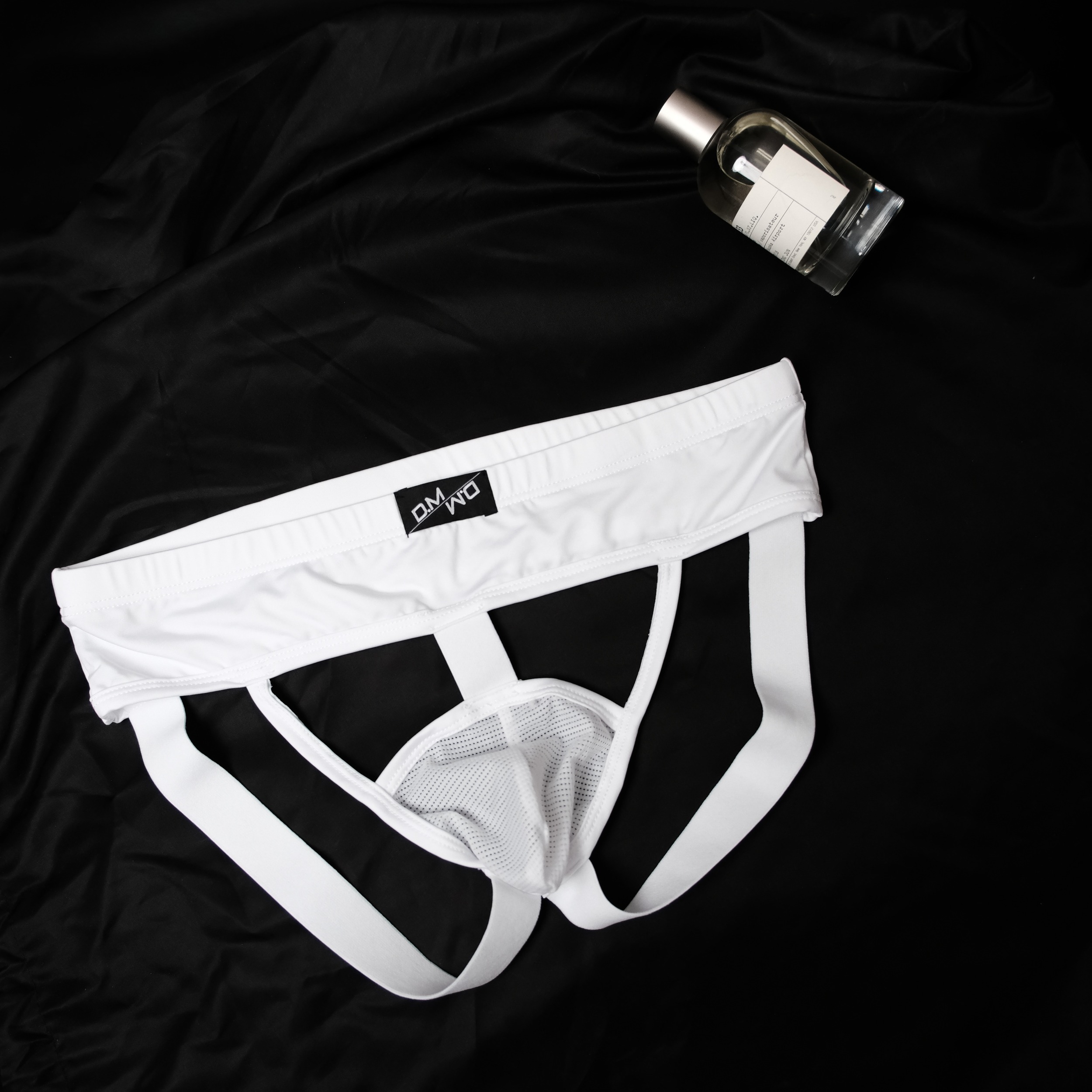 D.M男内裤 低腰性感纯色丁字裤双丁诱惑透气网眼个性辣男欧美情趣