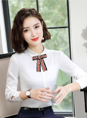 衬衫女艺术感白色翻领结珍珠手工