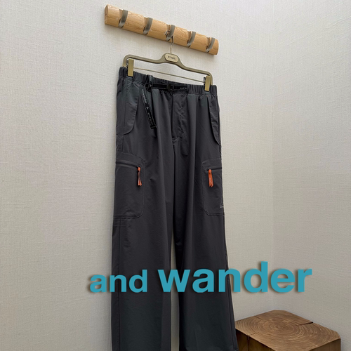 and wander X ROA联名 授权26SS 碳灰色松紧腰防水口袋直筒休闲裤